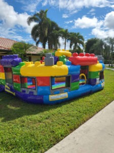 Combo bounce house